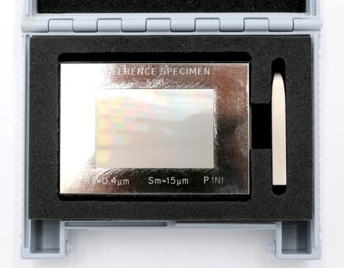 Surface Roughness Reference R_521E product photo Back View L